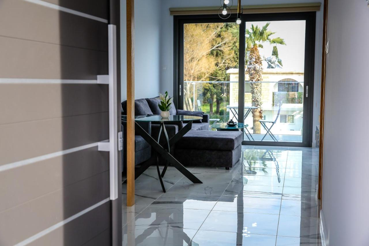 Sea Side Appartment In Kato Pafos Dış mekan fotoğraf