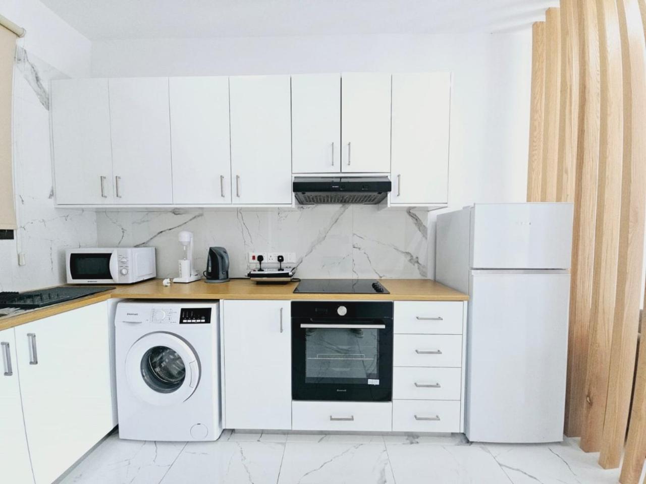 Sea Side Appartment In Kato Pafos Dış mekan fotoğraf