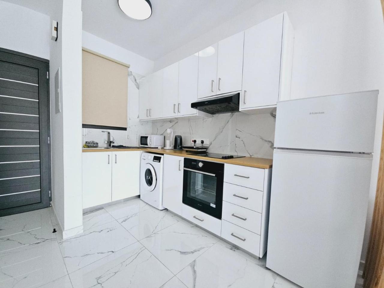 Sea Side Appartment In Kato Pafos Dış mekan fotoğraf